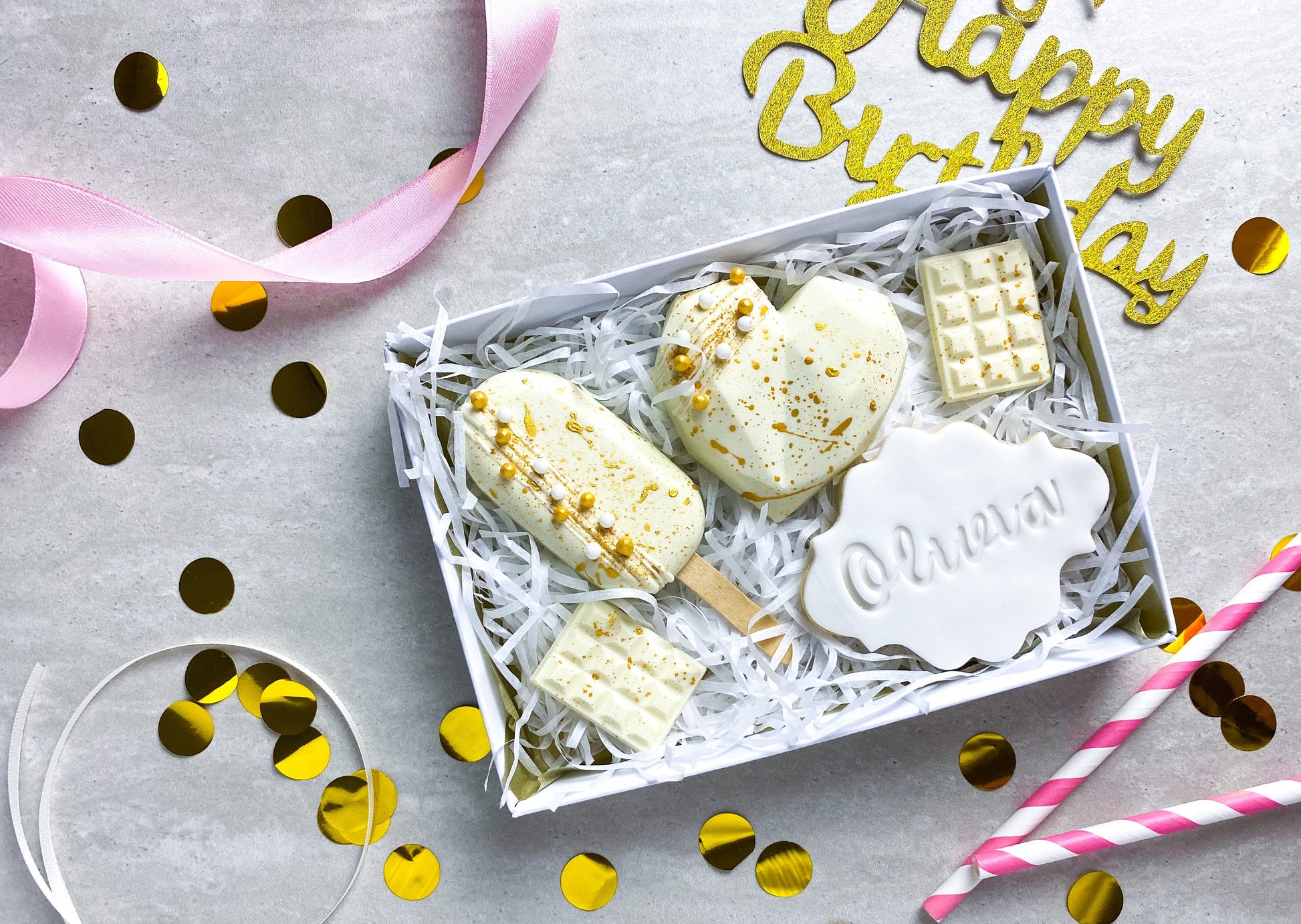 Schmancy - Happiness isopening a fancy cakesicle box and eating the  cakesicle too! Agree folks? Choose from a wide range of cakesicles boxes  from -   . . . . . #caksicle #